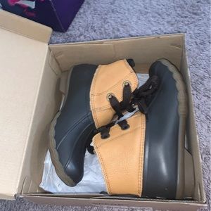 Women’s Sperry Duck Boots